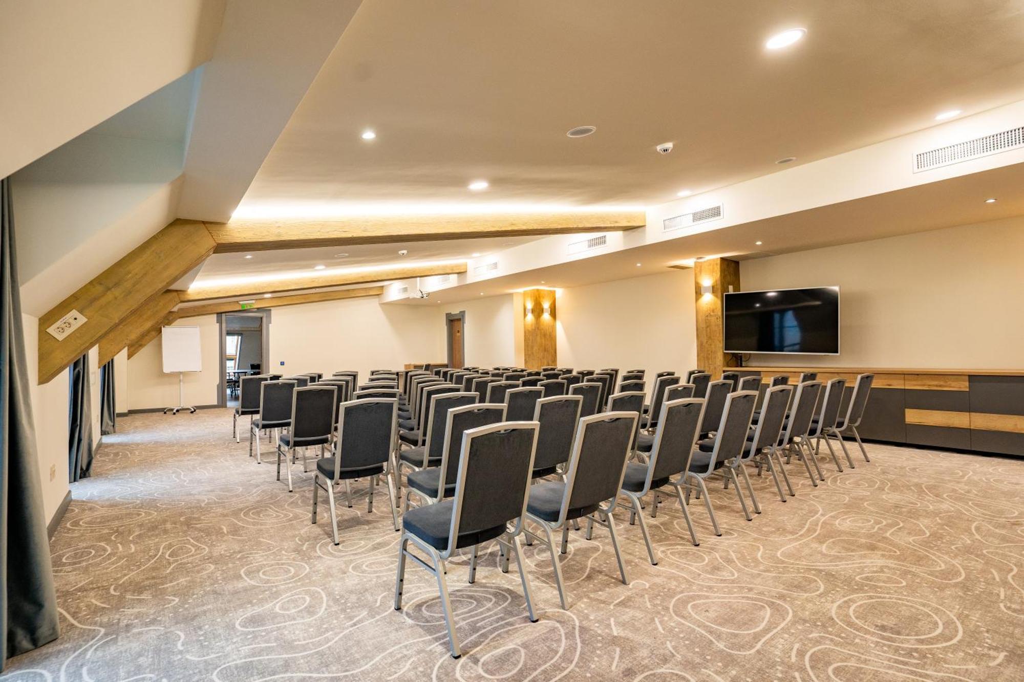 טימישוארה Atlas Hotel מראה חיצוני תמונה