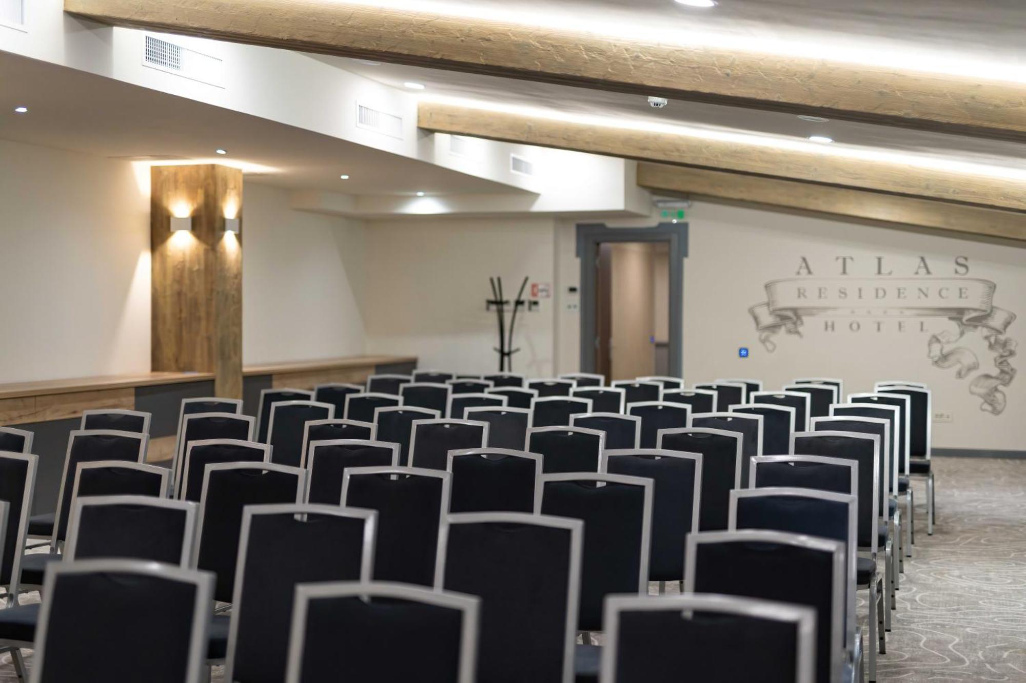 טימישוארה Atlas Hotel מראה חיצוני תמונה