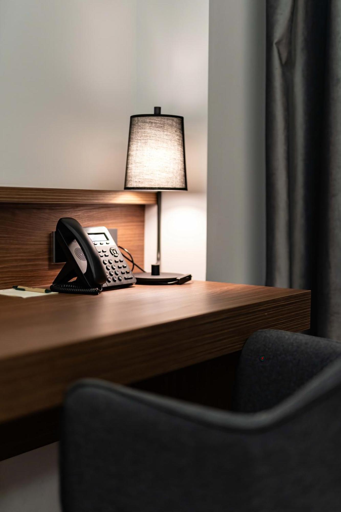 טימישוארה Atlas Hotel מראה חיצוני תמונה