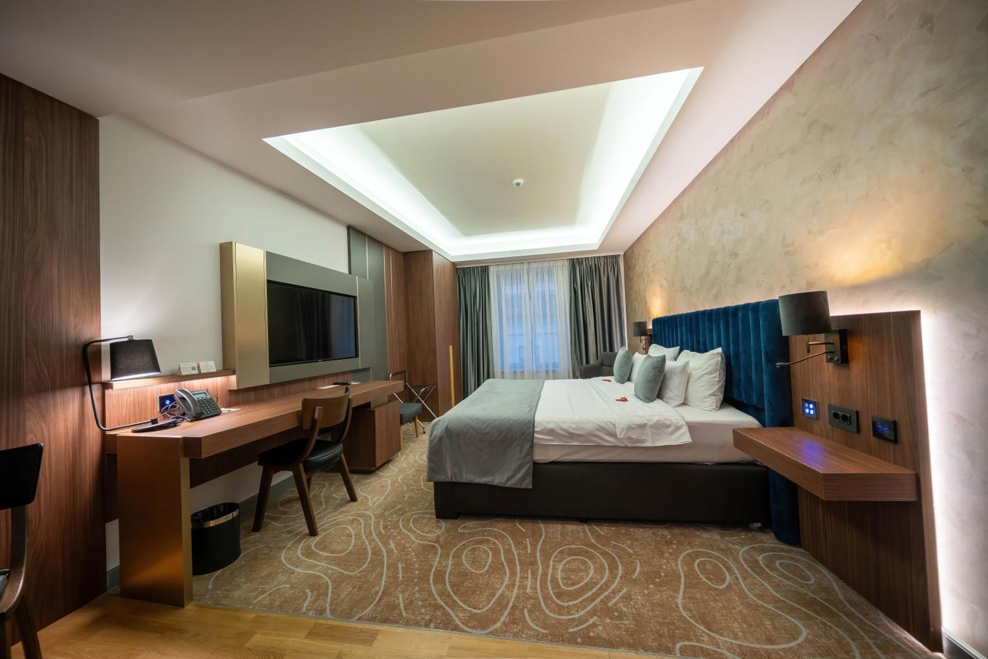 טימישוארה Atlas Hotel מראה חיצוני תמונה