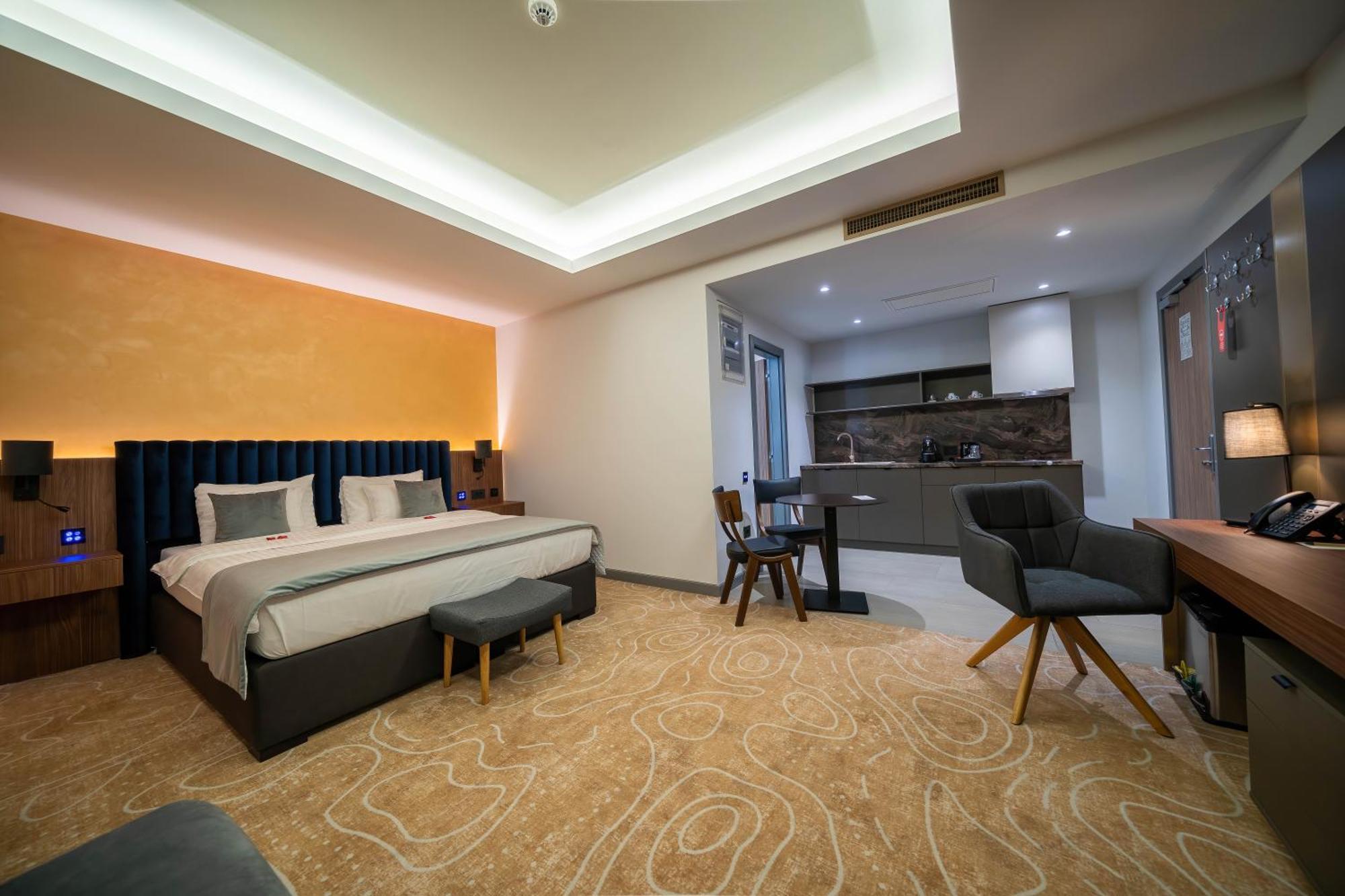 טימישוארה Atlas Hotel מראה חיצוני תמונה